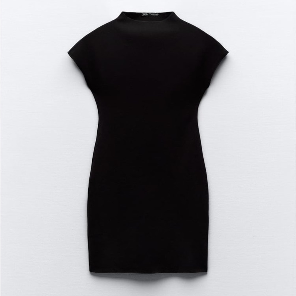 ZARA SHORT STRETCH KNIT DRESS SMALL | BLACK